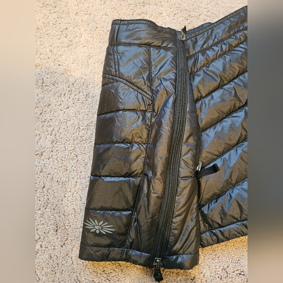 SKHOOP Black Quilted Duck Down Skirt Size S women’s Sweden NWOT - Picture 8 of 10